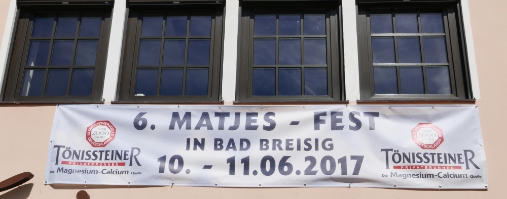 2017: Matjesfest - Banner (Foto: Manfred Weiler)
