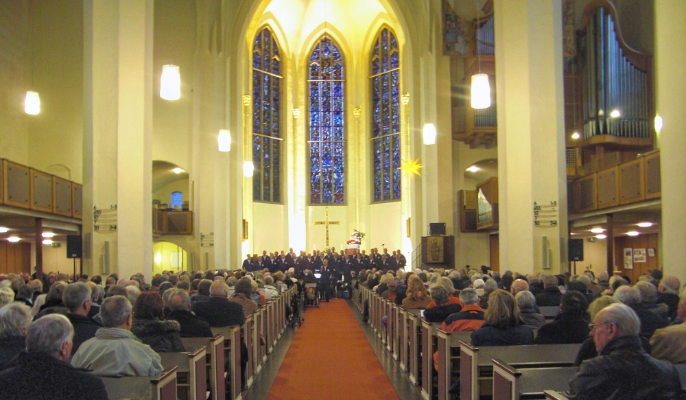 2011: BONNER SHANTY-CHOR in der Kreuzkirche (Foto: Gerhard Meyer)