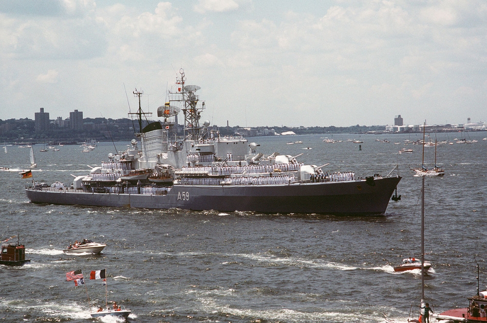 Schulschiff 'Deutschland' (A59) vor New York (1986, Foto: Wikipedia)
