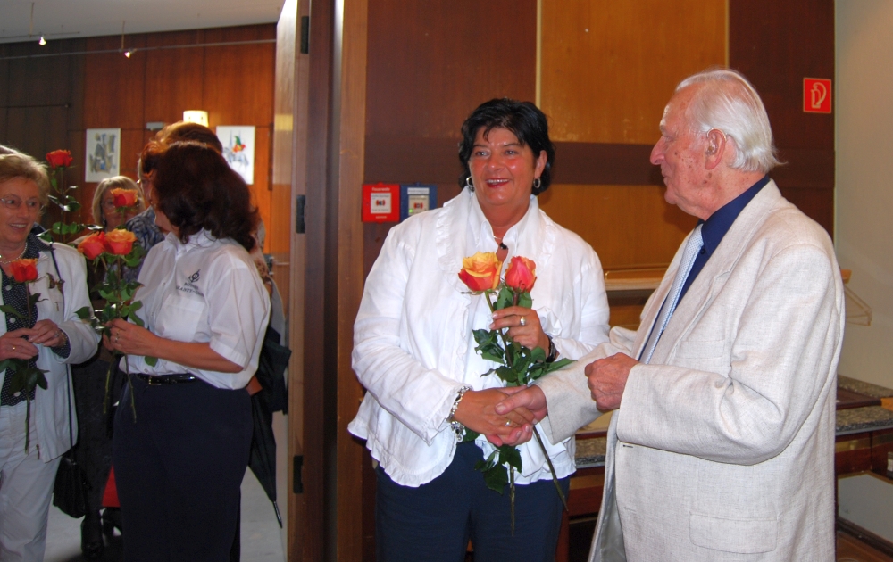 2008: Es gratuliert: Ingrid Krayer (Foto: Achim Haupt)