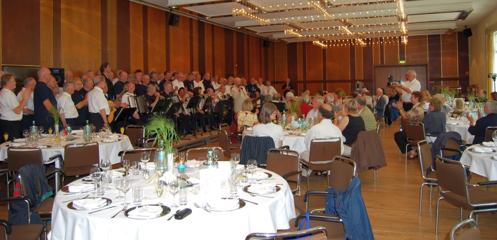 2008: Ansprache des Jubilars (Foto: Achim Haupt)