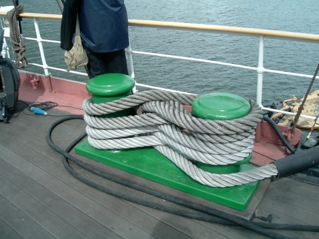 2011: An Bord der "Passat": Festgezurrt (Foto: Peter Reichelt)