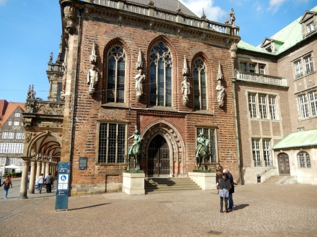 2018: Bremen, Rathaus (Seitenansicht) (Foto: Wilfried Bennerscheidt)