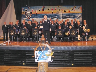 2012: Auf der Bühne (Foto: Gerhard Meyer)